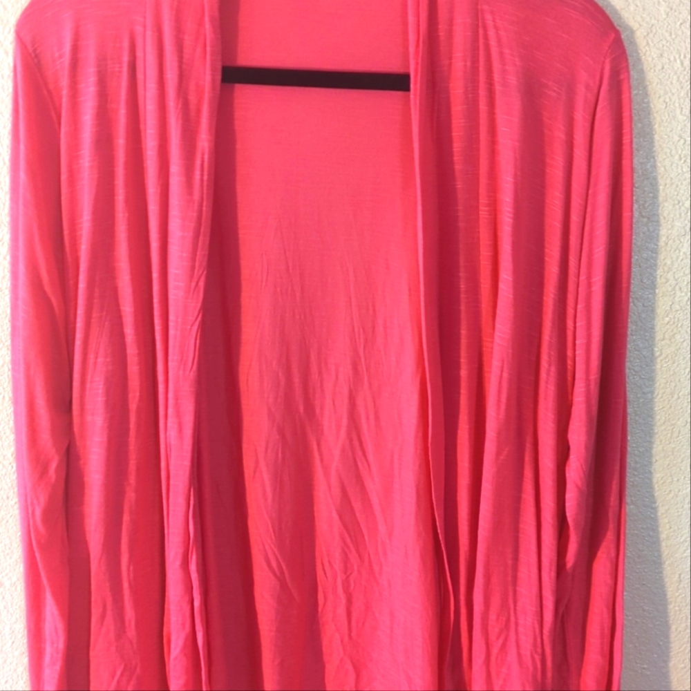 Short cardigan